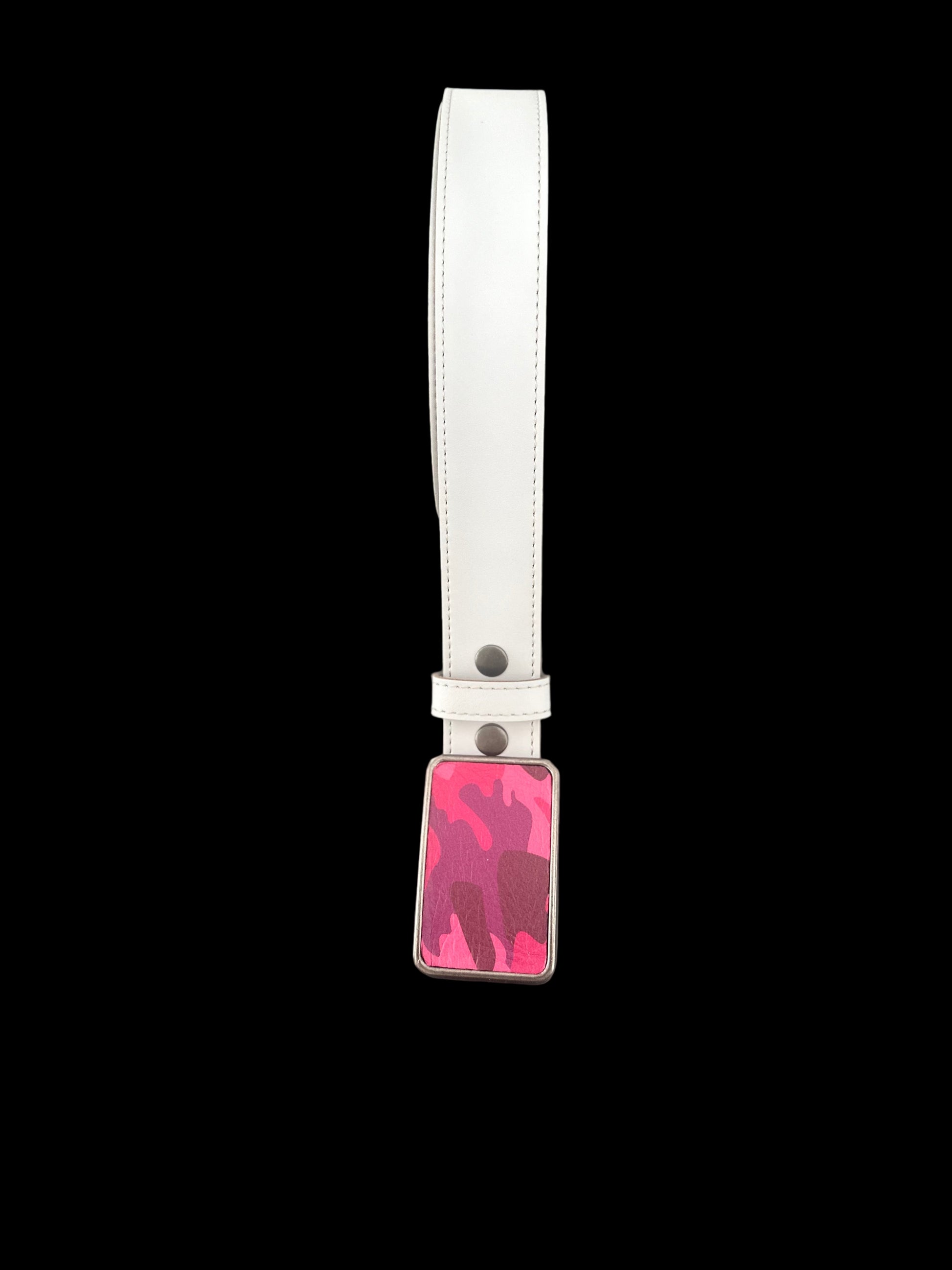 White belt with an interchangeable pink rectangular buckle.