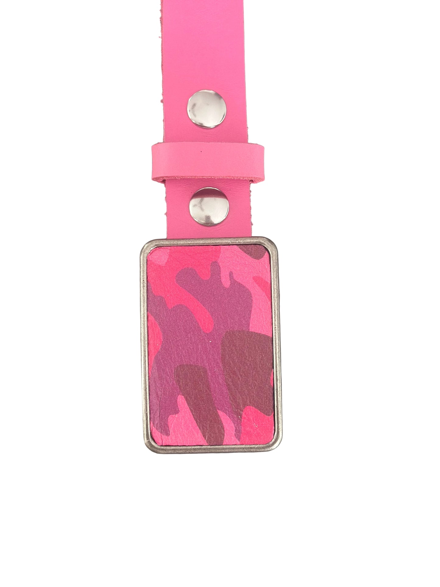 Pink belt with a camouflage buckle 