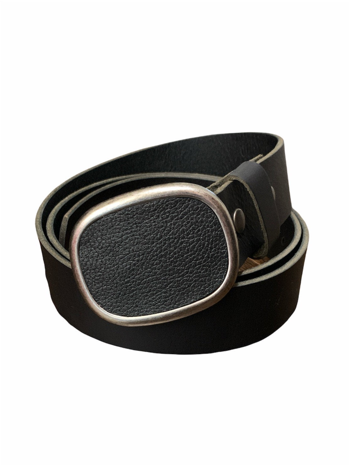 Pebbled Leather Oval Belt Buckle in Black