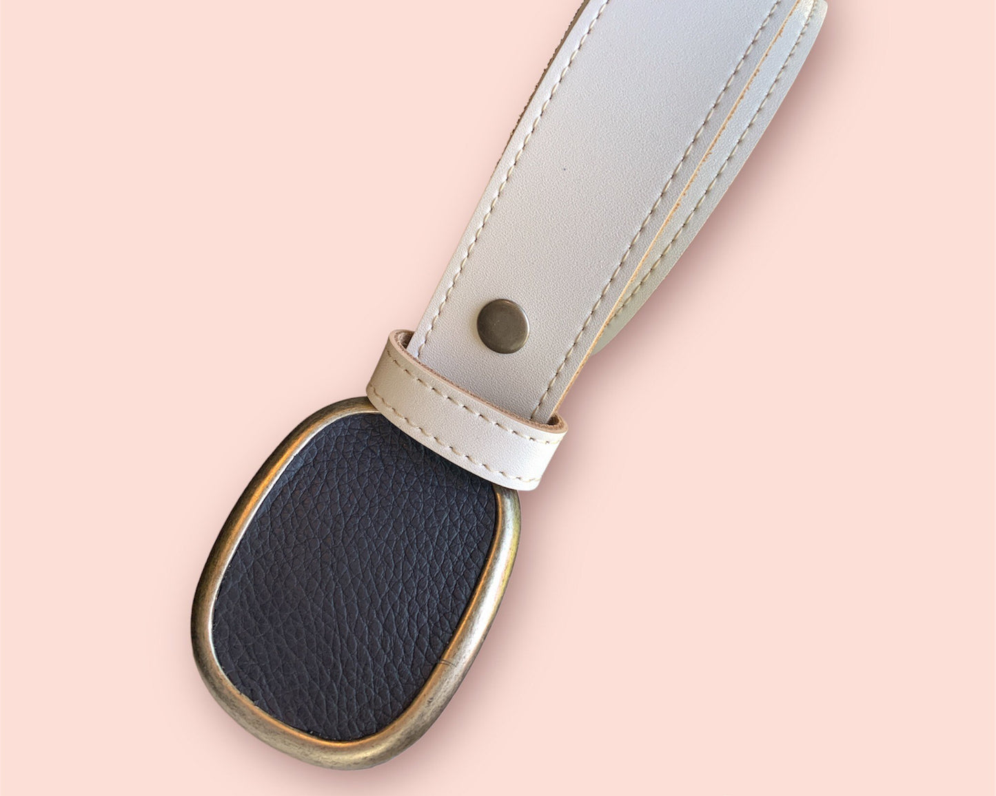 Pebbled Leather Belt Buckle in Blue